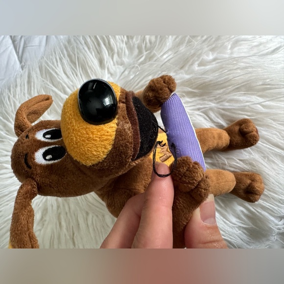 🐶 The Wiggles Book and Wags The Dog Stuffed Animal - Picture 7 of 7